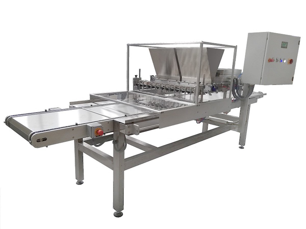 injecting machine,injecting machines,depositor,depositors,muffin,muffins,muffin production,cupcake,cupcakes,cupcakes production,machine for cupcake production,stoccoimpianti,stocco impianti