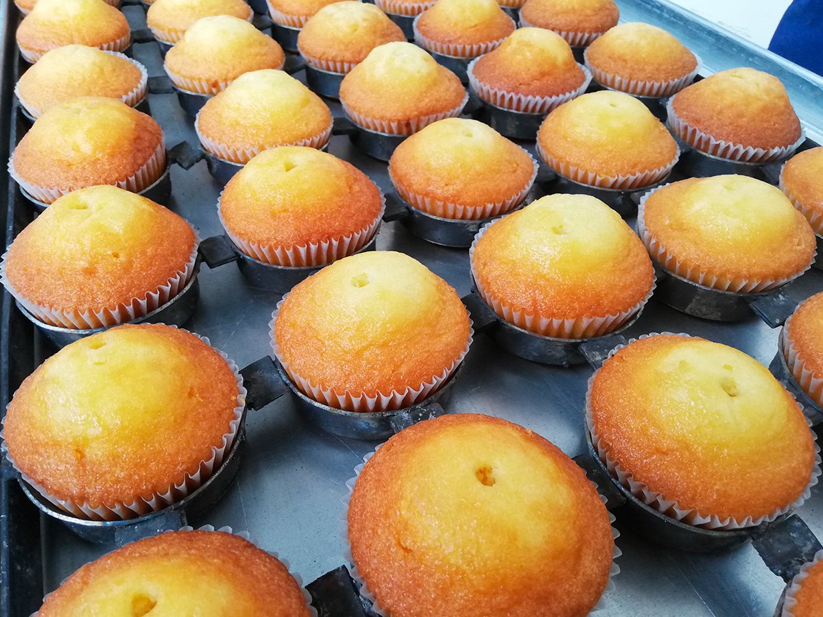 injecting machine,injecting machines,depositor,depositors,muffin,muffins,muffin production,cupcake,cupcakes,cupcakes production,machine for cupcake production,stoccoimpianti,stocco impianti